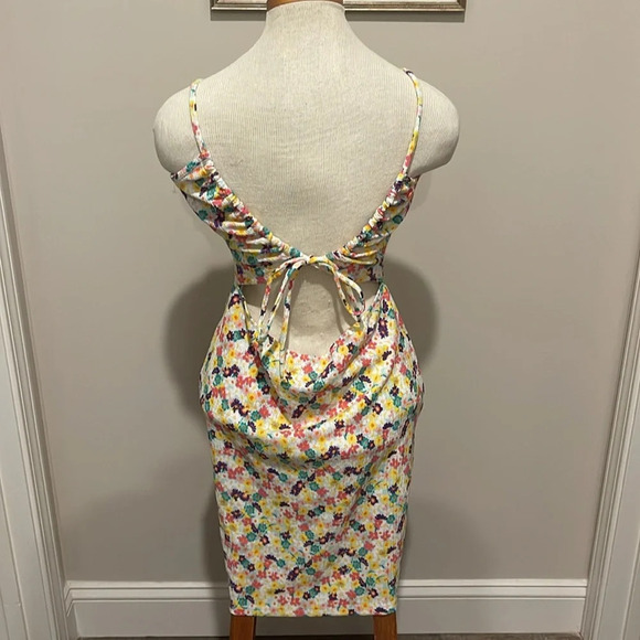 NWOT!! VERO MODA - Ullipam Tank Dress In Brook Green Aop Ulli - Size M - Picture 8 of 12